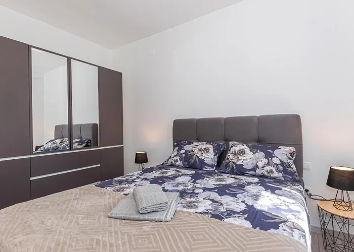 1 Bedroom Amazing In דירה וודיצה