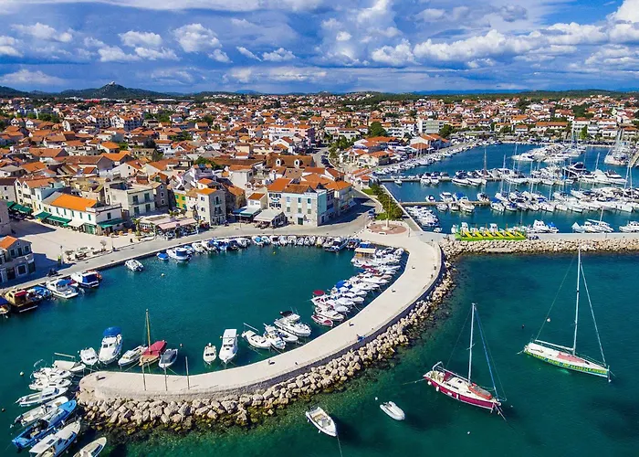 1 Bedroom Amazing In *